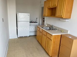 23-14 28th St #D4, Astoria, NY 11105