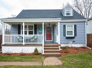 2310 Langley Ave, Saint Joseph, MI 49085