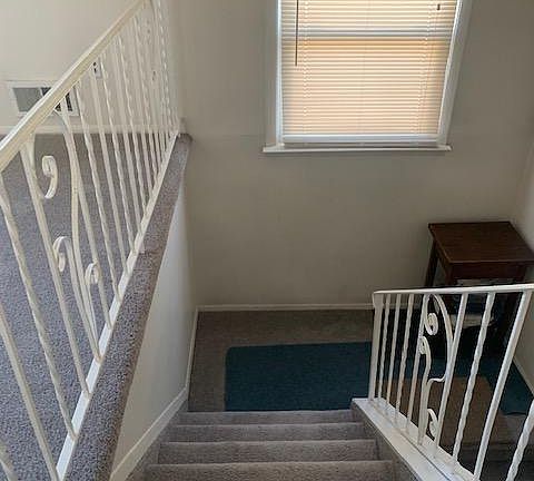 2nd image of 827 Hylan Blvd #2