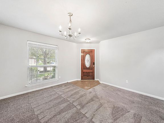 4th image of 14743 Emerald Cypress Ln