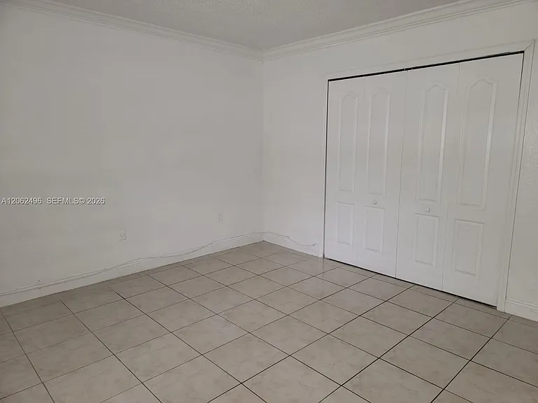 16118 NE 21st Ave #3 — Photo 16
