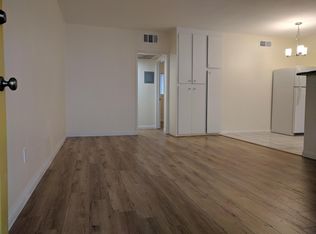 12331 Riverside Dr APT 2, Valley Village, CA 91607