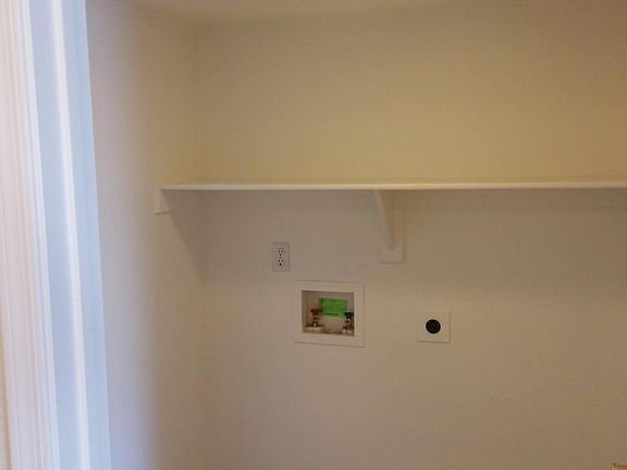 5th image of 8614 W Carol Ave