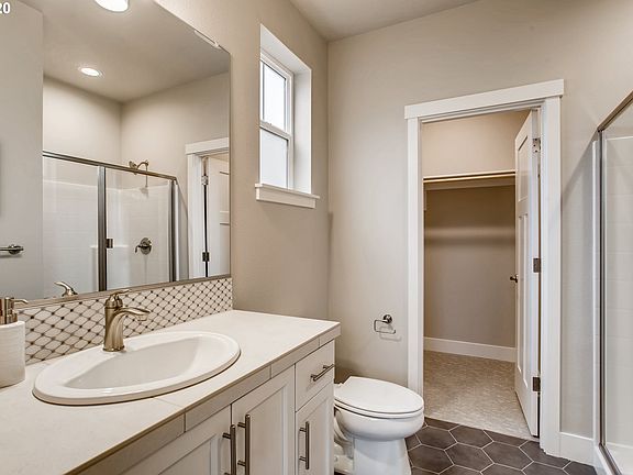 5th image of 2173 SE 40th Ave #30