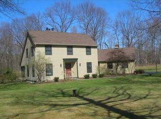 14 Knollwood Dr, Valatie, NY 12184