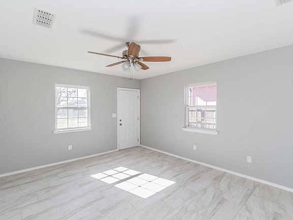 2nd image of 3618 NE 16th Ave