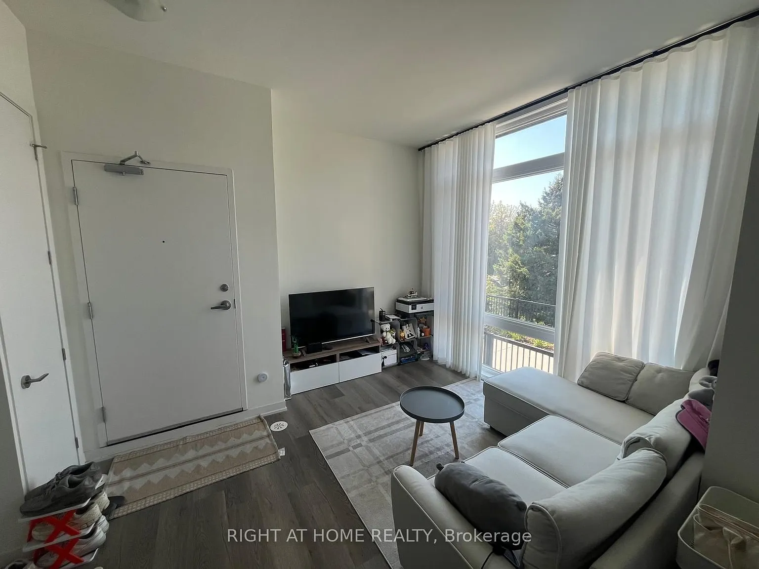 2 bed, $2,550 — Photo 4