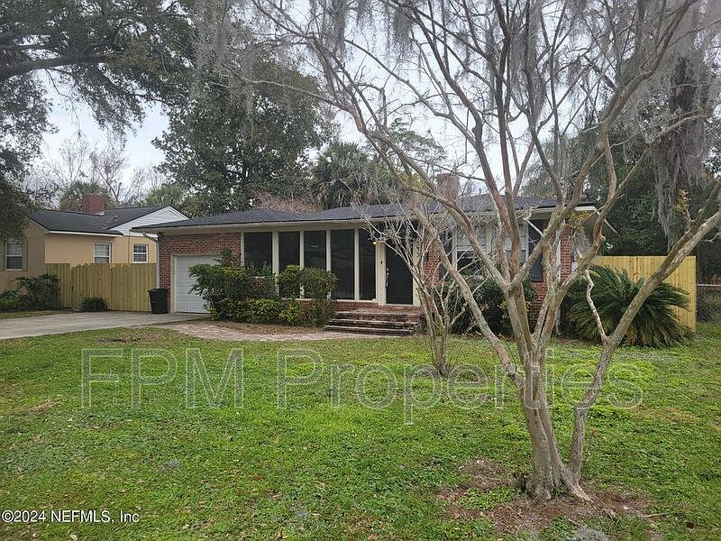 1st image of 4343 Pinewood Ave