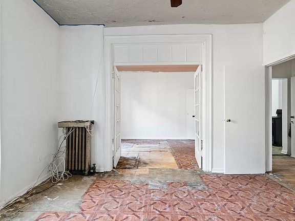 5th image of 92 Saint Nicholas Ave APT 1D