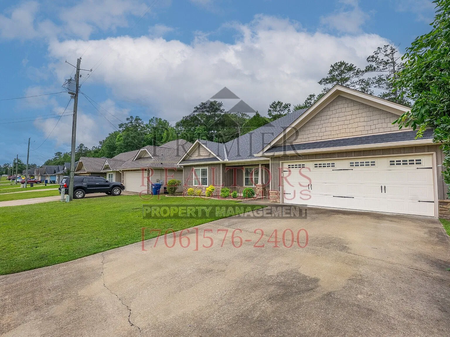4 bed, 2112 sqft, $2,200 — Photo 3