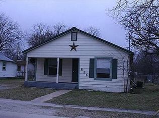 830 N Belknap St, Stephenville, TX 76401