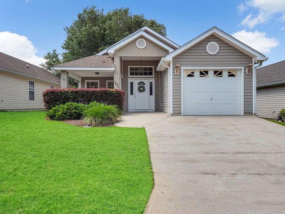 1st image of 3291 Emerson Ln #2