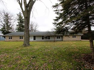 215 E Thompson St, Rensselaer, IN 47978