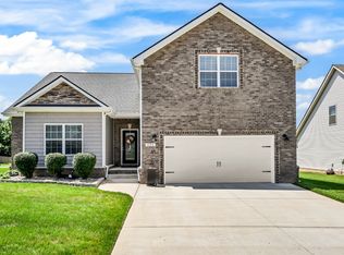 232 Ledina Ct, Clarksville, TN 37043