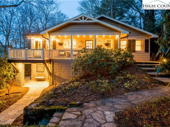 155 Rickard Drive, Blowing Rock, NC 28605