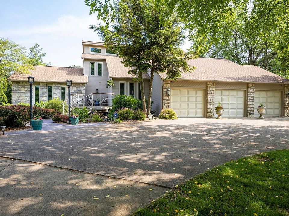 1st image of 10280 Covan Dr