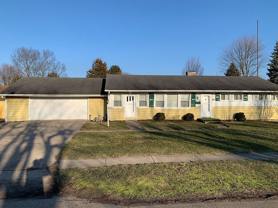1st image of 2 Cranewood Dr