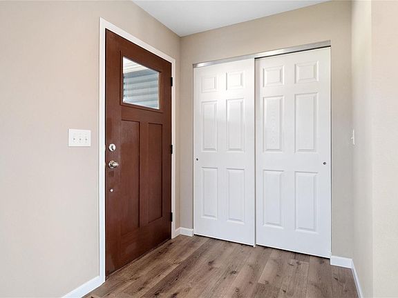 4th image of 428 Foxtail Dr