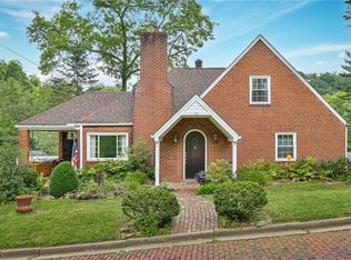 36 Bryn Mawr Rd, Pittsburgh, PA 15221