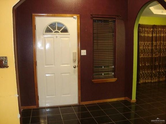 4th image of 1613 Palm Creek Blvd
