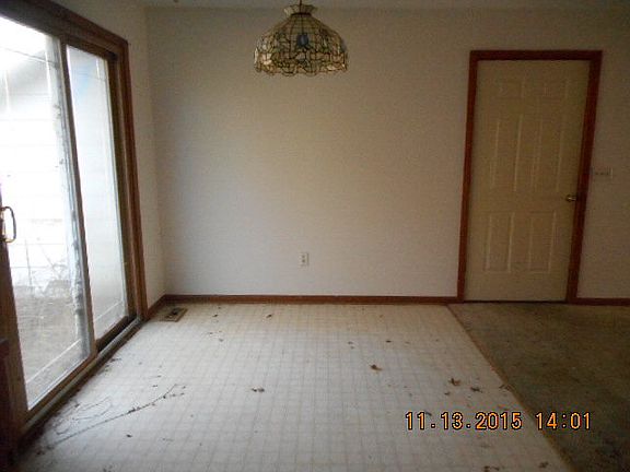 3rd image of 1008 Hopedale Dr