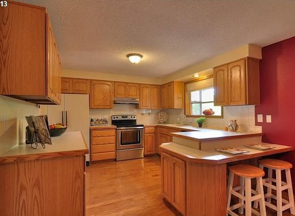 2nd image of 16105 SE Harold Ave