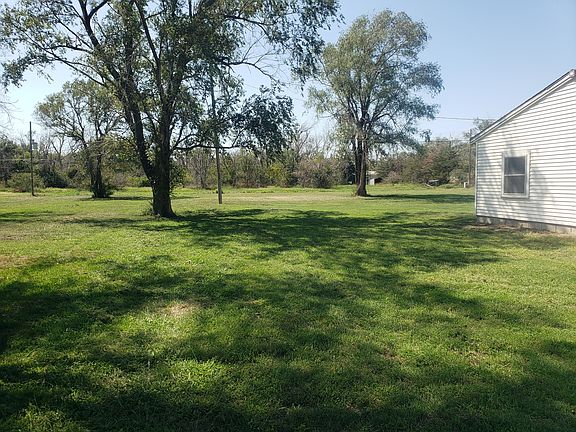 2nd image of 501 Westside Villa Dr