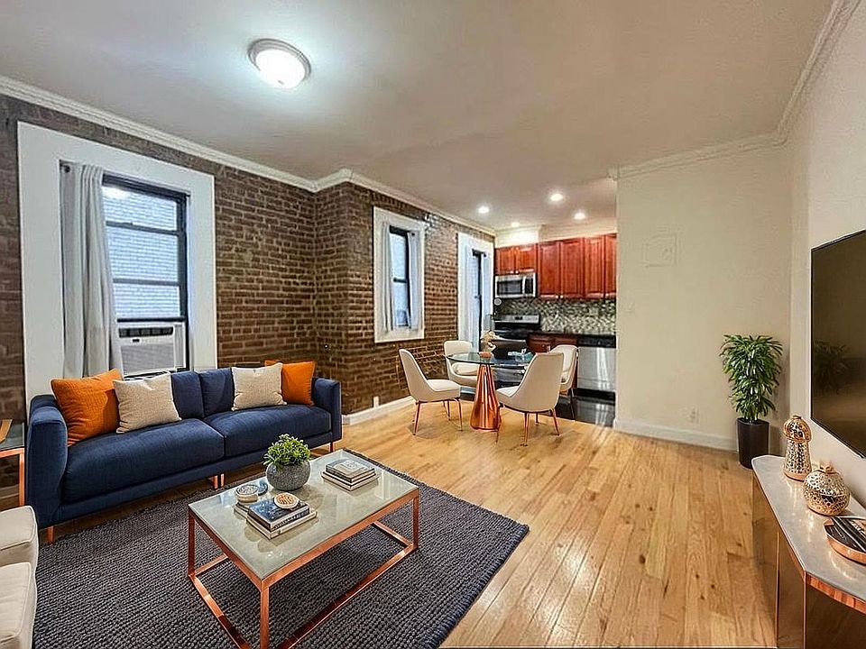 1st image of 2106 35th St #3C
