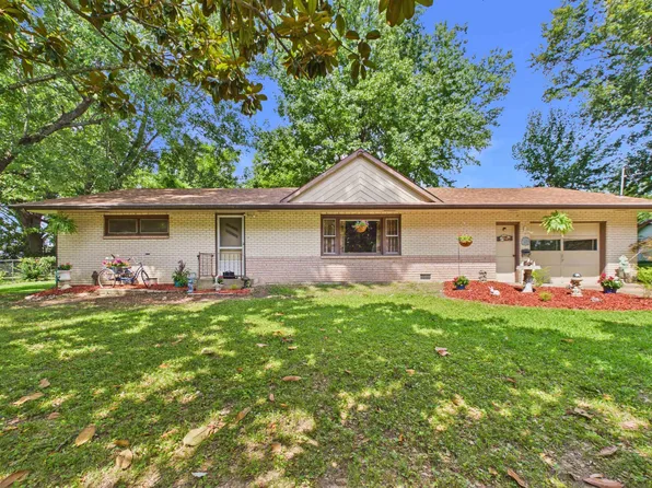 458 Glenstone Dr, Mountain Home, AR 72653