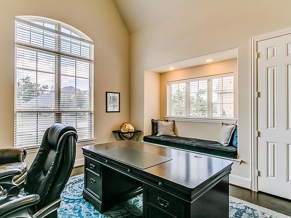 5th image of 4215 Orchard Arbor Ln