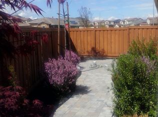 1390 Sunrise Dr, Gilroy, CA 95020