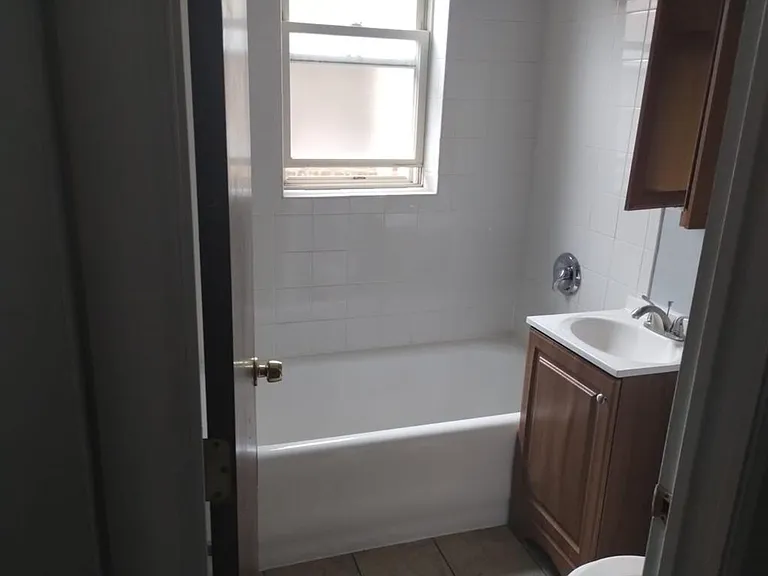 8001 S Justine St — Photo 12