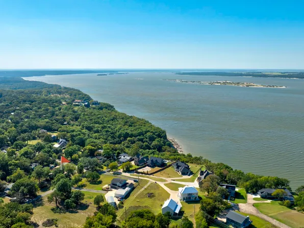 392 Churchill Ln, Pottsboro, TX 75076