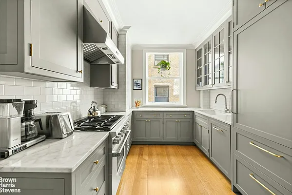 Kitchen, photo 1