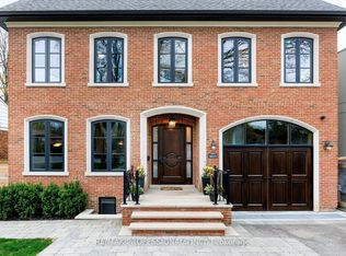 4673 Dundas St W, Toronto, ON M9A1A4