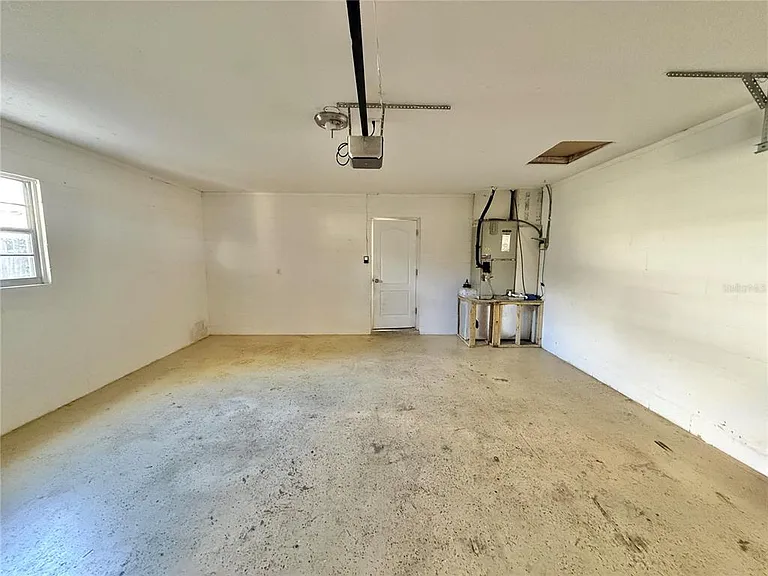 2810 Flowertree Rd — Photo 23