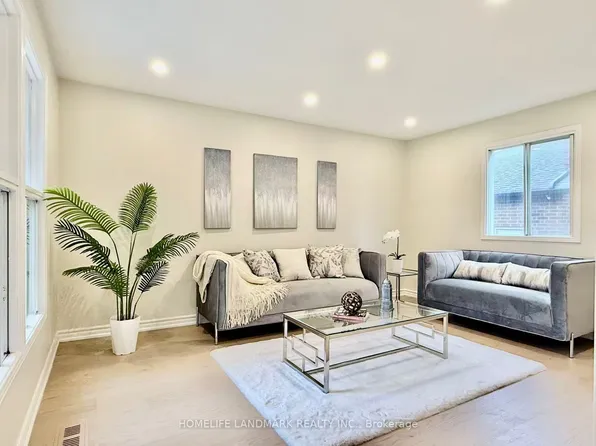 23 Coulton Ct, Whitby, ON L1N 7A9