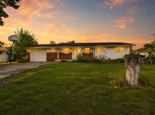 3281 Broadmore Dr, Bay City, MI 48706