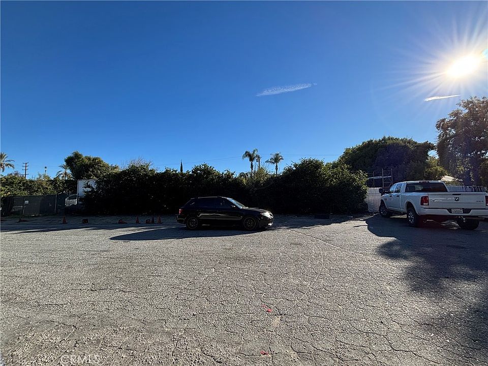 1st image of 501 N Palm Ave Lot 1