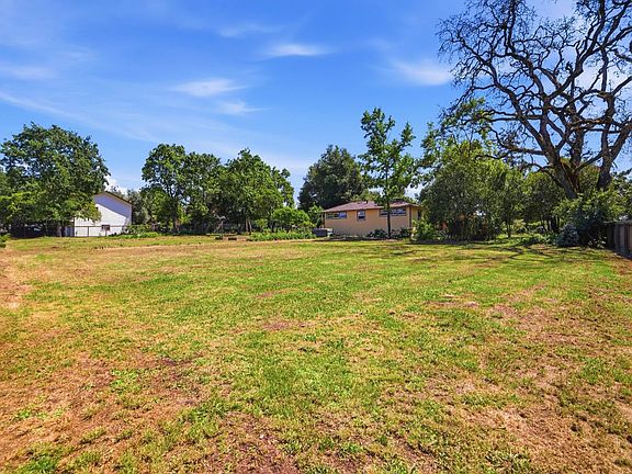 2nd image of 644 Piezzi Road