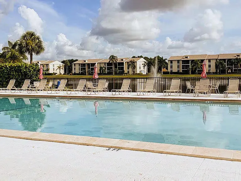 1105 Green Pine Blvd #C1 — Photo 10