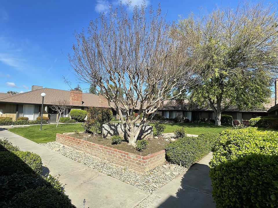 1st image of 5085 N Del Mar Ave #K