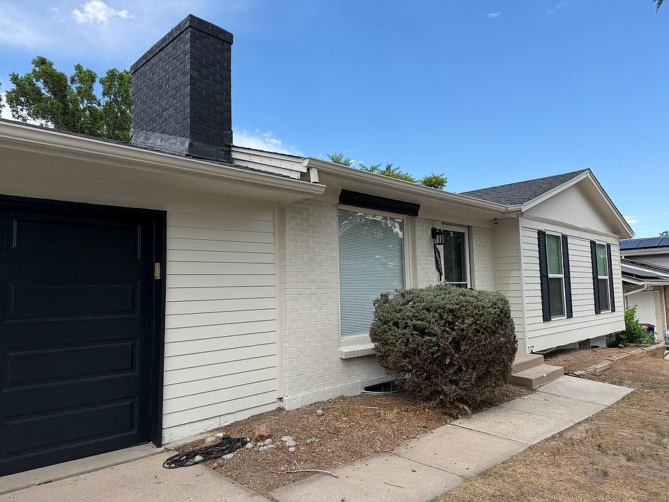 1st image of 16531 E Villanova Pl