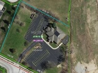 1060 Hansen Rd, Green Bay, WI 54304