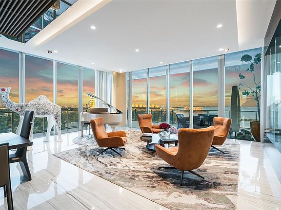 2nd image of 2675 S Bayshore Dr