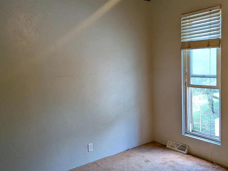 336 N Center St #1 — Photo 2