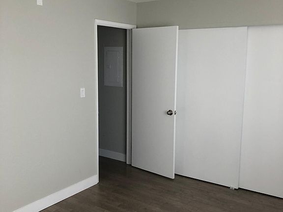 5th image of 2040 Mesquite Ln