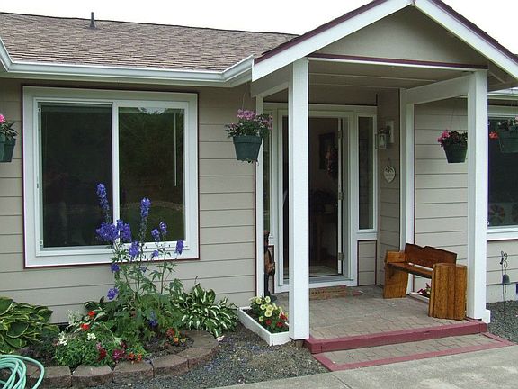 5th image of 230 N Samanthas Way