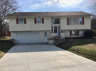 4359 Aimee Ln, Willoughby, OH