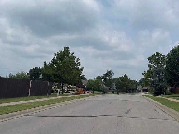 5th image of 4208 S 202 East Ave